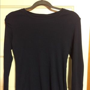 Navy long sleeve shirt